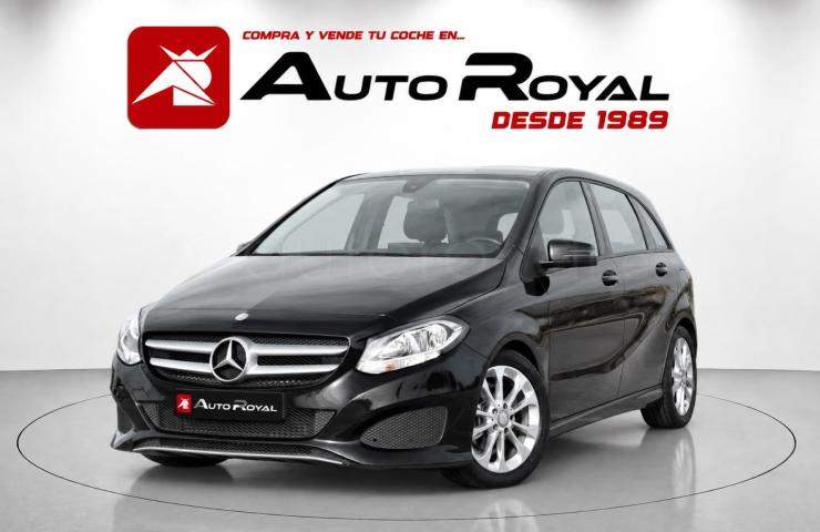 Turismos Todo Terrenos y Furgonetas - Mercedes B 180 D  <br> 109CV  STYLE - Coches de segunda mano en Valladolid