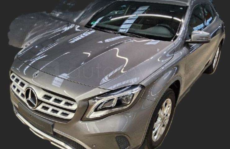 Turismos Todo Terrenos y Furgonetas - Mercedes GLA 200 1.8 7G-DCT 156CV STYLE  - Coches de segunda mano en Valladolid