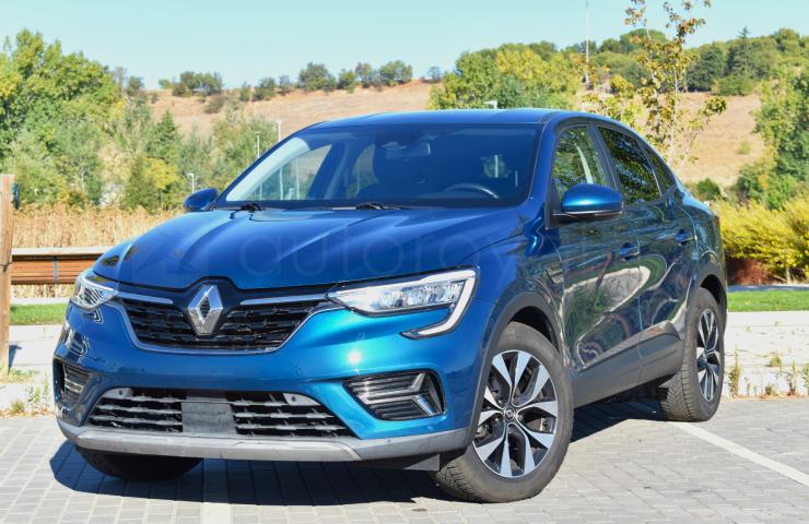 Turismos Todo Terrenos y Furgonetas - Renault Arkana Intens 1.3 TCe 140CV EDC mild hybrid  - Coches de segunda mano en Valladolid
