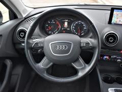 https://autoroyal.es/media/com_expautospro/images/big/turismos_todo_terrenos_y_furgonetas_audi_a3_sportback_5e428aac21b70.JPG