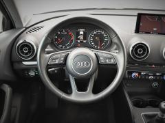 https://autoroyal.es/media/com_expautospro/images/big/turismos_todo_terrenos_y_furgonetas_audi_a3_sportback_61af40ebc70d0.JPG