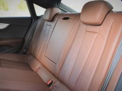 https://autoroyal.es/media/com_expautospro/images/big/turismos_todo_terrenos_y_furgonetas_audi_a5_sportback_622f8a951b3ef.JPG