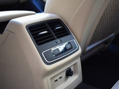 https://autoroyal.es/media/com_expautospro/images/big/turismos_todo_terrenos_y_furgonetas_audi_a5_sportback_6a05f90b6d2b8.JPG