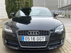 https://autoroyal.es/media/com_expautospro/images/big/turismos_todo_terrenos_y_furgonetas_audi_tt_61b23dfe345f8.jpg