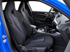 https://autoroyal.es/media/com_expautospro/images/big/turismos_todo_terrenos_y_furgonetas_bmw_118_d_6a91aab03077c.png