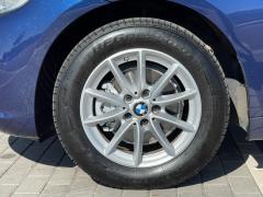 https://autoroyal.es/media/com_expautospro/images/big/turismos_todo_terrenos_y_furgonetas_bmw_216d_6521460764e90.jpg