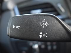 https://autoroyal.es/media/com_expautospro/images/big/turismos_todo_terrenos_y_furgonetas_bmw_216d_6a106a3b00e90.JPG