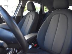 https://autoroyal.es/media/com_expautospro/images/big/turismos_todo_terrenos_y_furgonetas_bmw_216d_6a106a44804f8.JPG