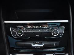 https://autoroyal.es/media/com_expautospro/images/big/turismos_todo_terrenos_y_furgonetas_bmw_218d_active_tourer_603a2e68aa243.JPG