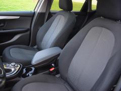 https://autoroyal.es/media/com_expautospro/images/big/turismos_todo_terrenos_y_furgonetas_bmw_218d_active_tourer_603a2e6c7dcd9.JPG