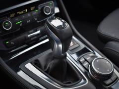 https://autoroyal.es/media/com_expautospro/images/big/turismos_todo_terrenos_y_furgonetas_bmw_220d_60b8b9404a537.JPG