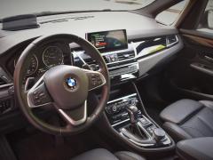 https://autoroyal.es/media/com_expautospro/images/big/turismos_todo_terrenos_y_furgonetas_bmw_220d_60b8b943471bf.JPG