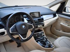 https://autoroyal.es/media/com_expautospro/images/big/turismos_todo_terrenos_y_furgonetas_bmw_225xe_6496d69e9bd86.JPG