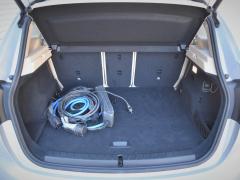 https://autoroyal.es/media/com_expautospro/images/big/turismos_todo_terrenos_y_furgonetas_bmw_225xe_6496d6a05fa89.JPG