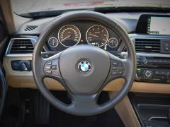 https://autoroyal.es/media/com_expautospro/images/big/turismos_todo_terrenos_y_furgonetas_bmw_318_d_619fb10814125.JPG