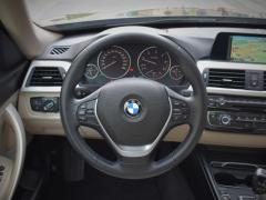 https://autoroyal.es/media/com_expautospro/images/big/turismos_todo_terrenos_y_furgonetas_bmw_318_d_646fa5894b9ba.JPG