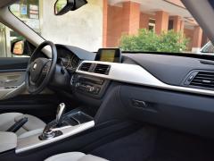 https://autoroyal.es/media/com_expautospro/images/big/turismos_todo_terrenos_y_furgonetas_bmw_318d_gt_60f5998297f9f.JPG