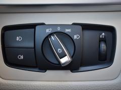 https://autoroyal.es/media/com_expautospro/images/big/turismos_todo_terrenos_y_furgonetas_bmw_320d_615d84bfa9818.JPG