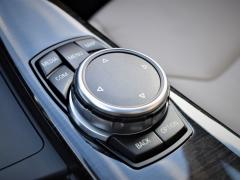 https://autoroyal.es/media/com_expautospro/images/big/turismos_todo_terrenos_y_furgonetas_bmw_320d_615d84c31d0e1.JPG