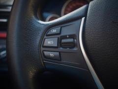 https://autoroyal.es/media/com_expautospro/images/big/turismos_todo_terrenos_y_furgonetas_bmw_320d_6213b8bf10c2d.JPG