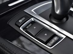 https://autoroyal.es/media/com_expautospro/images/big/turismos_todo_terrenos_y_furgonetas_bmw_520d_6027cc94e67b8.JPG