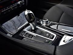 https://autoroyal.es/media/com_expautospro/images/big/turismos_todo_terrenos_y_furgonetas_bmw_520d_6027cc9f03a85.JPG