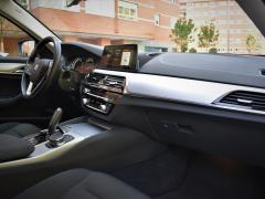 https://autoroyal.es/media/com_expautospro/images/big/turismos_todo_terrenos_y_furgonetas_bmw_520d_6091661780bd8.JPG