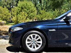 https://autoroyal.es/media/com_expautospro/images/big/turismos_todo_terrenos_y_furgonetas_bmw_525d_5f2acaba0c48a.JPG