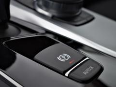 https://autoroyal.es/media/com_expautospro/images/big/turismos_todo_terrenos_y_furgonetas_bmw_serie_5_63722b132e3b3.JPG