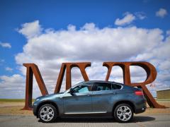 https://autoroyal.es/media/com_expautospro/images/big/turismos_todo_terrenos_y_furgonetas_bmw_x6_5f4cd63982554.JPG