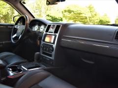 https://autoroyal.es/media/com_expautospro/images/big/turismos_todo_terrenos_y_furgonetas_chrysler_300_c_5f0c4d2f1d316.JPG