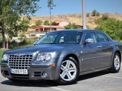 https://autoroyal.es/media/com_expautospro/images/big/turismos_todo_terrenos_y_furgonetas_chrysler_300_c_613100e417acb.JPG