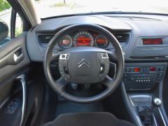 https://autoroyal.es/media/com_expautospro/images/big/turismos_todo_terrenos_y_furgonetas_citroen_c5_6a326f86326b6.JPG