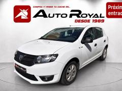 https://autoroyal.es/media/com_expautospro/images/big/turismos_todo_terrenos_y_furgonetas_dacia_sandero_6a3e2b2741456.jpeg