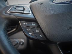 https://autoroyal.es/media/com_expautospro/images/big/turismos_todo_terrenos_y_furgonetas_ford_kuga_61e98ebae5e10.JPG