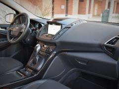https://autoroyal.es/media/com_expautospro/images/big/turismos_todo_terrenos_y_furgonetas_ford_kuga_61e98ebbd3eb0.JPG