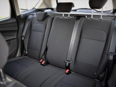 https://autoroyal.es/media/com_expautospro/images/big/turismos_todo_terrenos_y_furgonetas_ford_kuga_63a0ba94172c4.JPG
