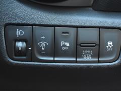 https://autoroyal.es/media/com_expautospro/images/big/turismos_todo_terrenos_y_furgonetas_hyundai_kona_69305ca760323.JPG