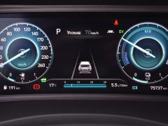 https://autoroyal.es/media/com_expautospro/images/big/turismos_todo_terrenos_y_furgonetas_hyundai_kona_6ac0ed30ab8c7.JPG