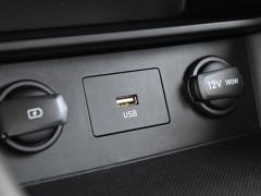 https://autoroyal.es/media/com_expautospro/images/big/turismos_todo_terrenos_y_furgonetas_hyundai_kona_6ac0ed33dbb22.JPG