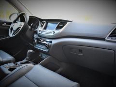 https://autoroyal.es/media/com_expautospro/images/big/turismos_todo_terrenos_y_furgonetas_hyundai_tucson_60927d4b25db8.JPG