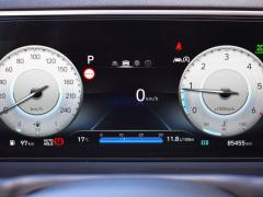https://autoroyal.es/media/com_expautospro/images/big/turismos_todo_terrenos_y_furgonetas_hyundai_tucson_69dfbad1e0246.JPG