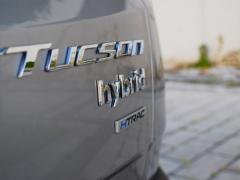 https://autoroyal.es/media/com_expautospro/images/big/turismos_todo_terrenos_y_furgonetas_hyundai_tucson_69dfbae3e2279.JPG