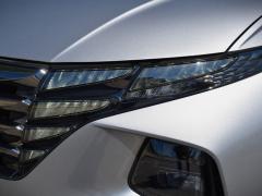 https://autoroyal.es/media/com_expautospro/images/big/turismos_todo_terrenos_y_furgonetas_hyundai_tucson_69dfbae78b2cc.JPG