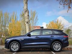 https://autoroyal.es/media/com_expautospro/images/big/turismos_todo_terrenos_y_furgonetas_jaguar_f_pace_6001e377ee332.JPG