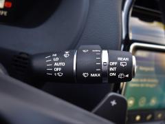 https://autoroyal.es/media/com_expautospro/images/big/turismos_todo_terrenos_y_furgonetas_jaguar_f_pace_602bacde0c3d1.JPG