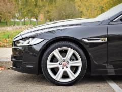 https://autoroyal.es/media/com_expautospro/images/big/turismos_todo_terrenos_y_furgonetas_jaguar_xe_5f97fa84d07cb.JPG