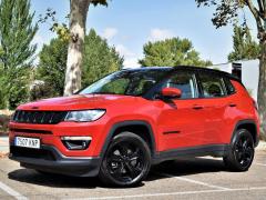 https://autoroyal.es/media/com_expautospro/images/big/turismos_todo_terrenos_y_furgonetas_jeep_compass_5f63a15c34783.JPG