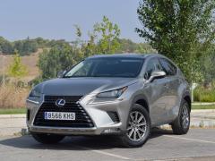 https://autoroyal.es/media/com_expautospro/images/big/turismos_todo_terrenos_y_furgonetas_lexus_nx_66c47d1ef0f84.JPG