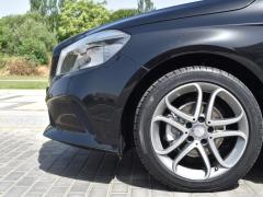 https://autoroyal.es/media/com_expautospro/images/big/turismos_todo_terrenos_y_furgonetas_mercedes_a180d_62a845ff4d140.JPG